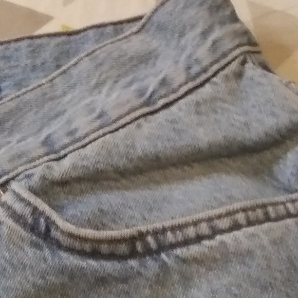 ASOS DESIGN CURVE 5 Pocket Button Fly Straight Leg Light Wash Jean Size 18/32 - Picture 8 of 8